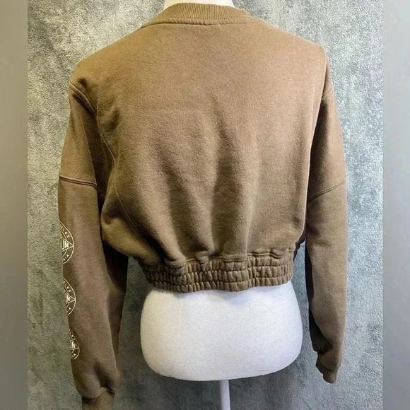 Pacsun brown cropped sweatshirt with front side pockets size S - Picture 2 of 9